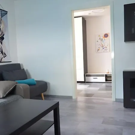 Appartement Frisch Renoviert! Nahe Bahnhof Und Europapark Ringsheim